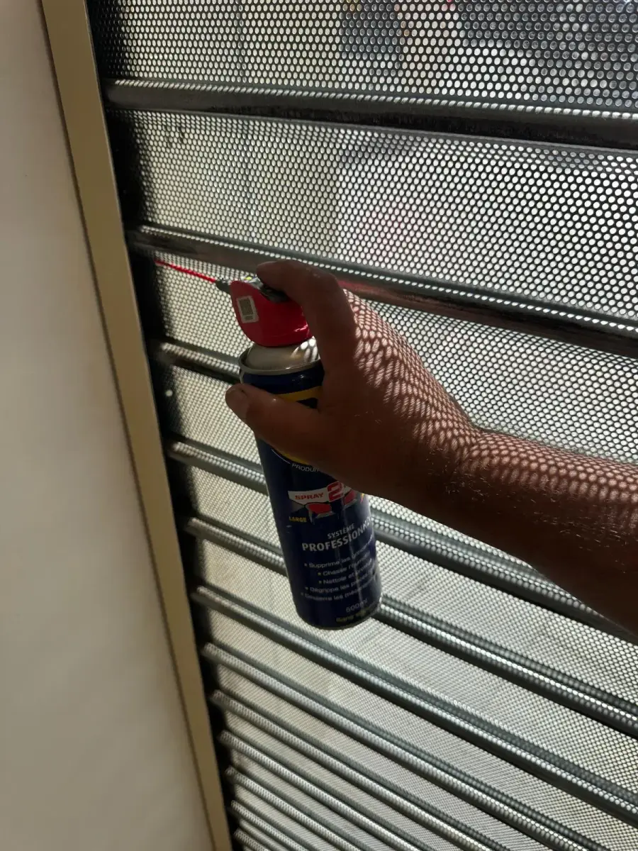 Entretien et maintenance de rideau métallique à Marseille 16